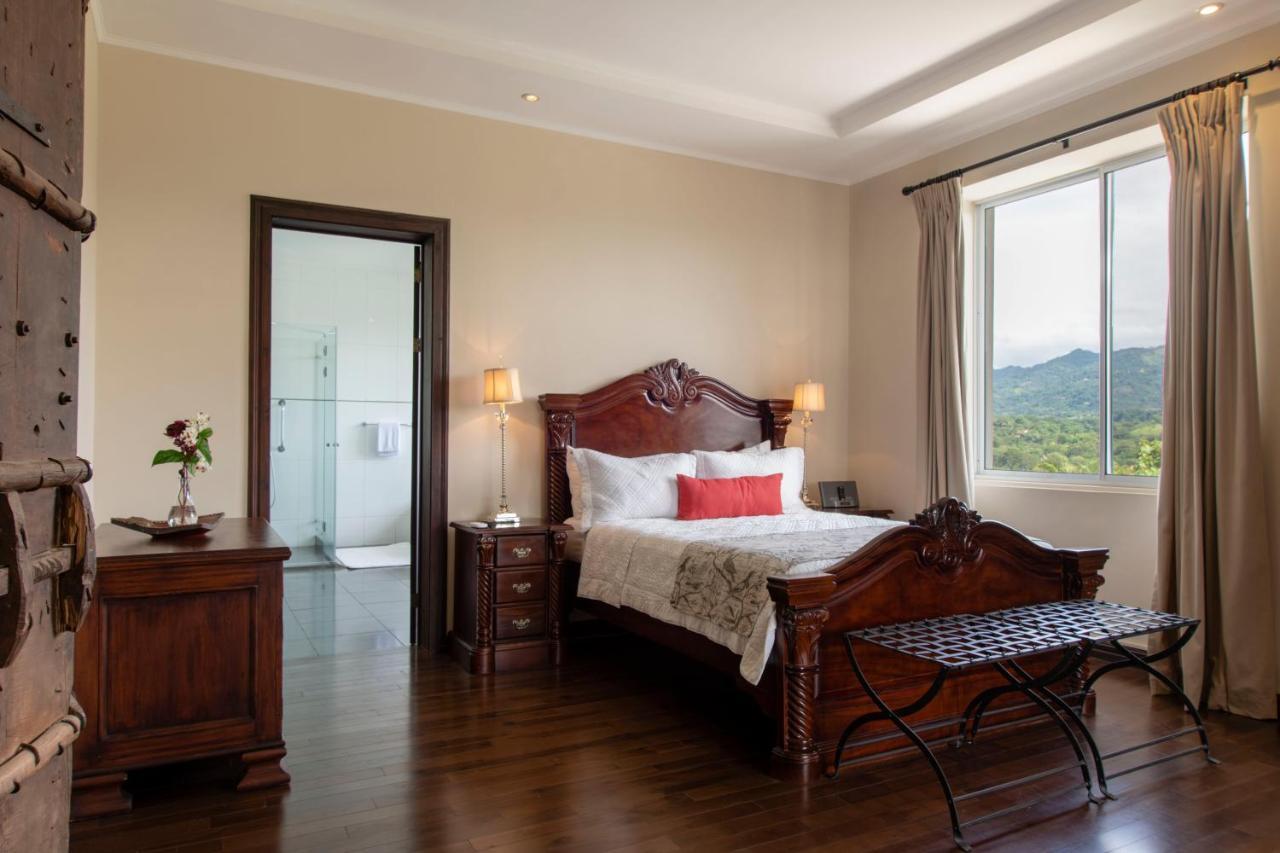 Hotel Boutique Villa Toscana Atenas Bagian luar foto